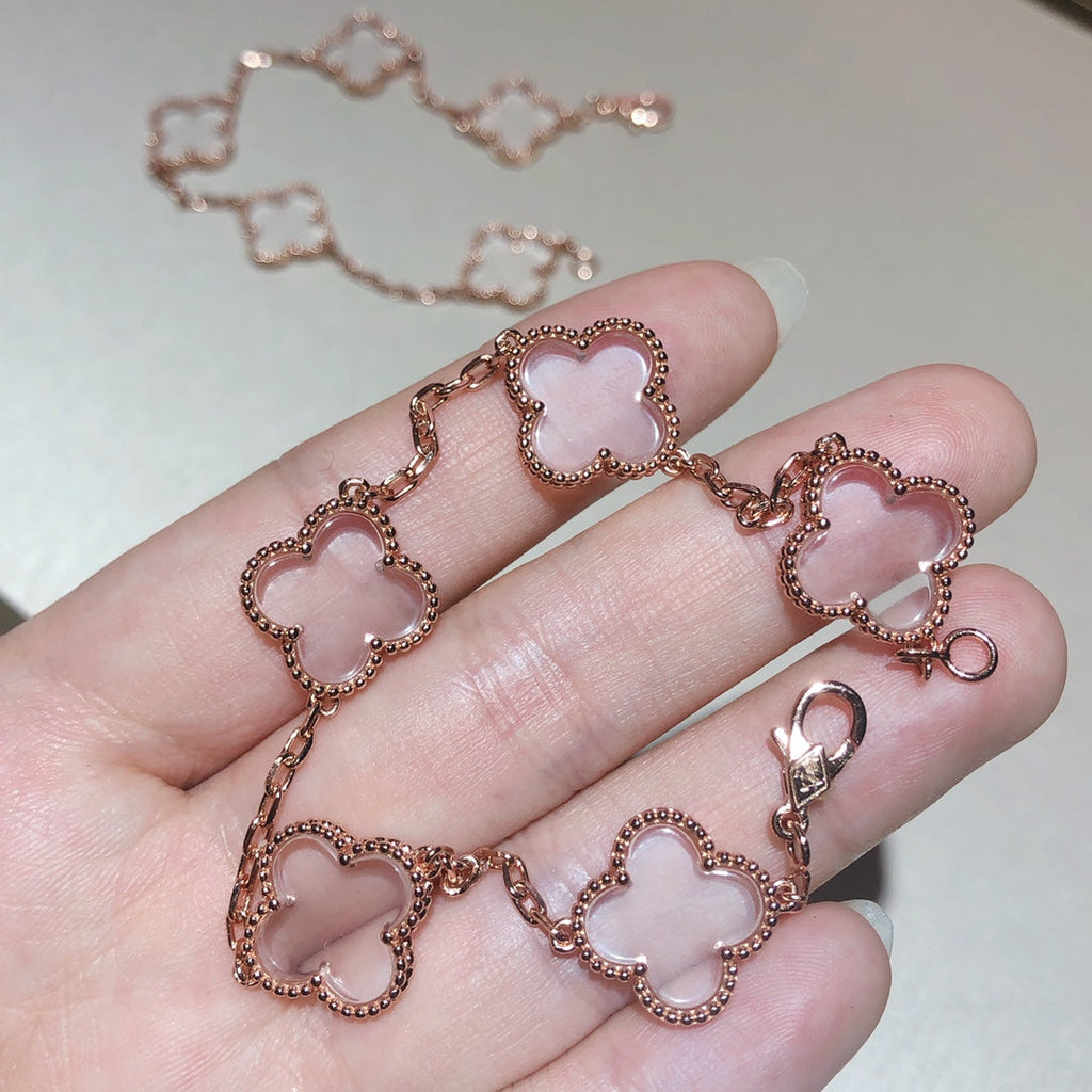 [Twinkle jewelry]New CLOVER 5 MOTIF ROCK CRYSTAL BRACELET
