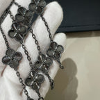 [Twinkle jewelry]New CLOVER 5 MOTIF BLACK BRACELET