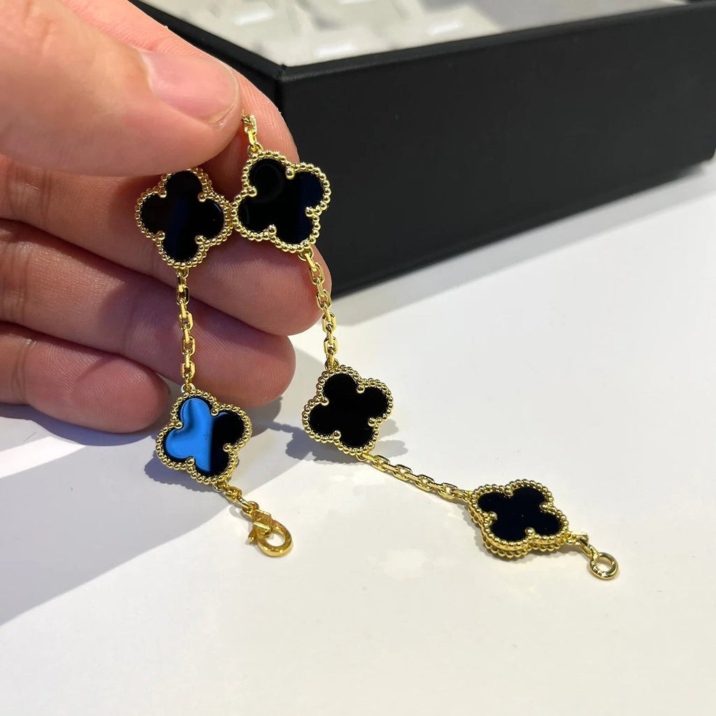 [Twinkle jewelry]New CLOVER 5 MOTIF ONYXS BRACELET COLLECTION