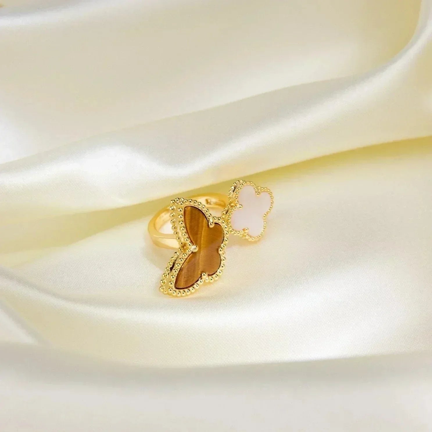 ¡®Twinkle jewelry¡¯LUCKY BETWEEN THE FINGER RING
