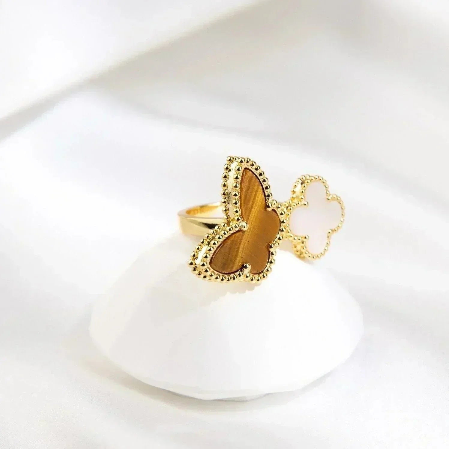 ¡®Twinkle jewelry¡¯LUCKY BETWEEN THE FINGER RING