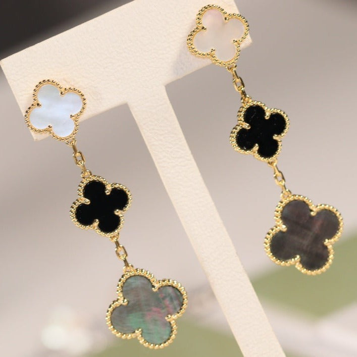 ¡®Twinkle jewelry¡¯CLOVER EARRINGS GOLD ONYX MOP 3 MOTIF