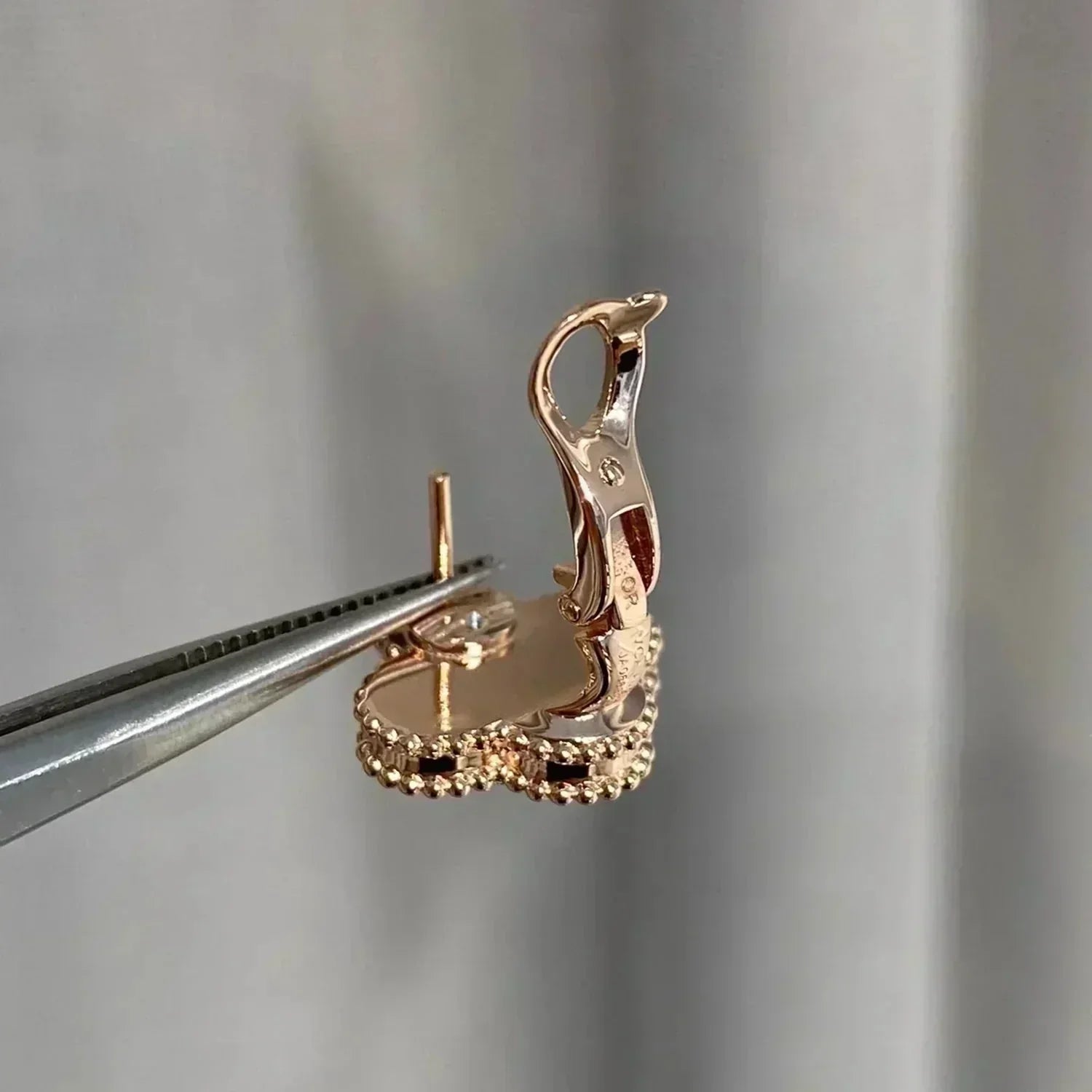 ¡®Twinkle jewelry¡¯CLOVER MEDIUM 1 MOTIFS  PINK MOP DIAMOND EARRINGS