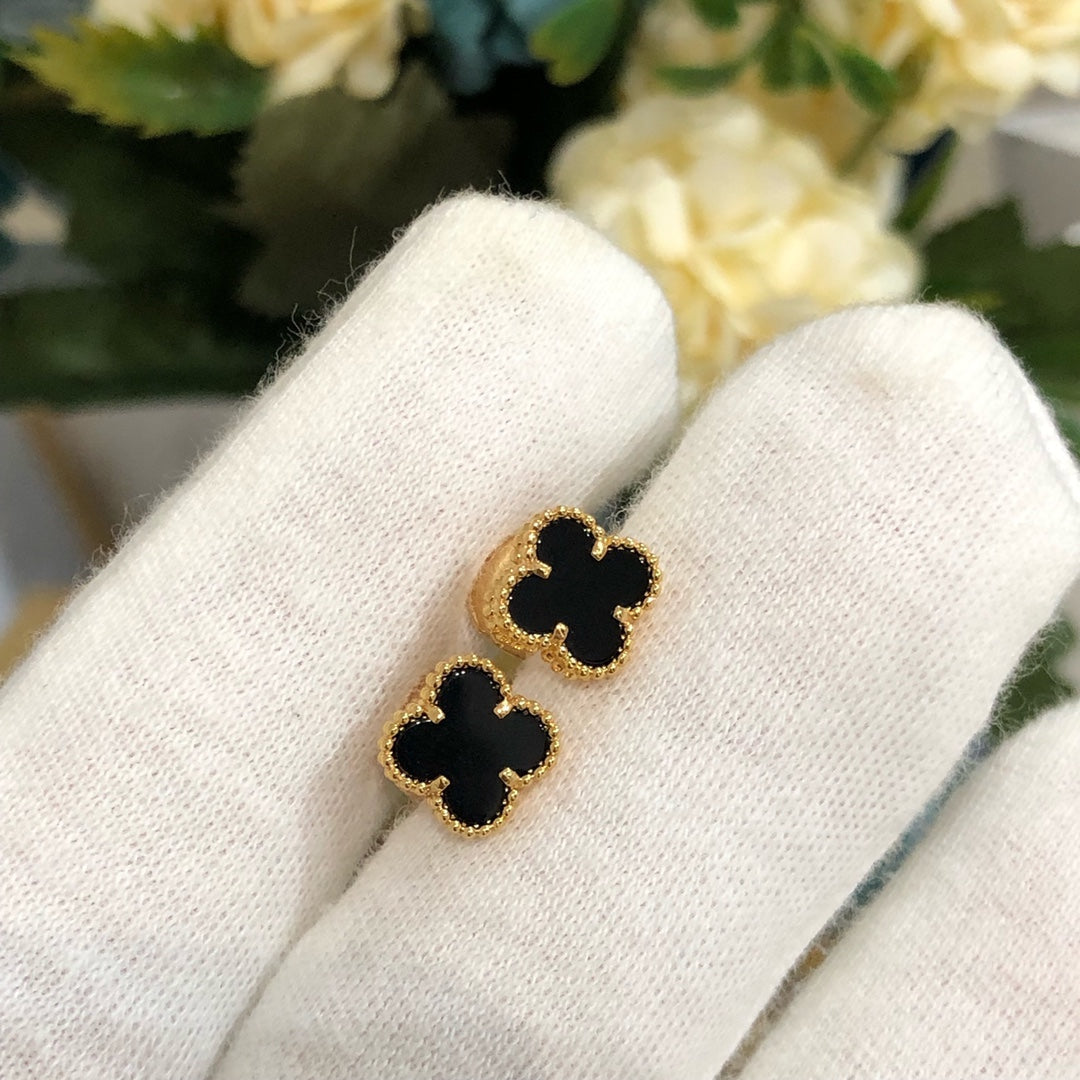 ¡®Twinkle jewelry¡¯CLOVER MINI GOLD EARRINGS