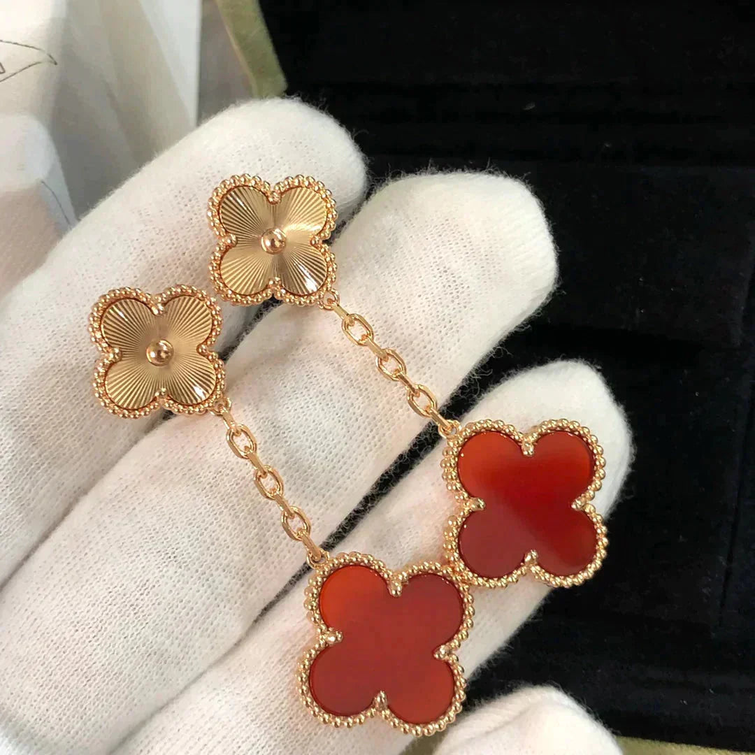 ¡®Twinkle jewelry¡¯CLOVER 2 MOTIF  LASER CARNELIAN EARRINGS