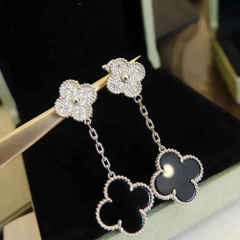 ¡®Twinkle jewelry¡¯CLOVER 2 MOTIFS  DIAMOND ONYX EARRINGS SILVER