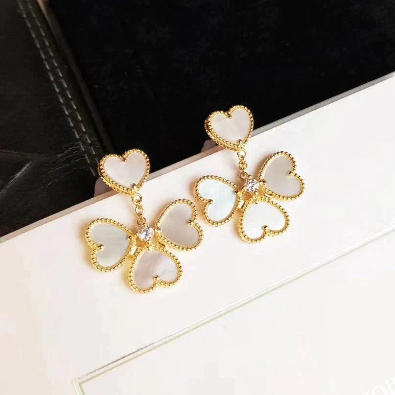 ¡®Twinkle jewelry¡¯CLOVER SWEET WHITE MOP EARRINGS