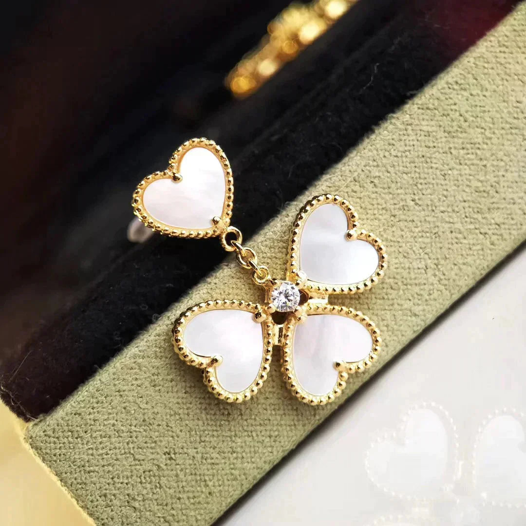 ¡®Twinkle jewelry¡¯CLOVER SWEET WHITE MOP EARRINGS