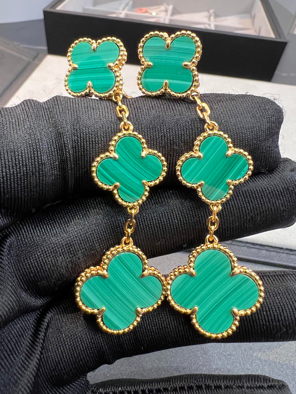 ¡®Twinkle jewelry¡¯CLOVER MALACHITE 3 MOTIFS GOLD