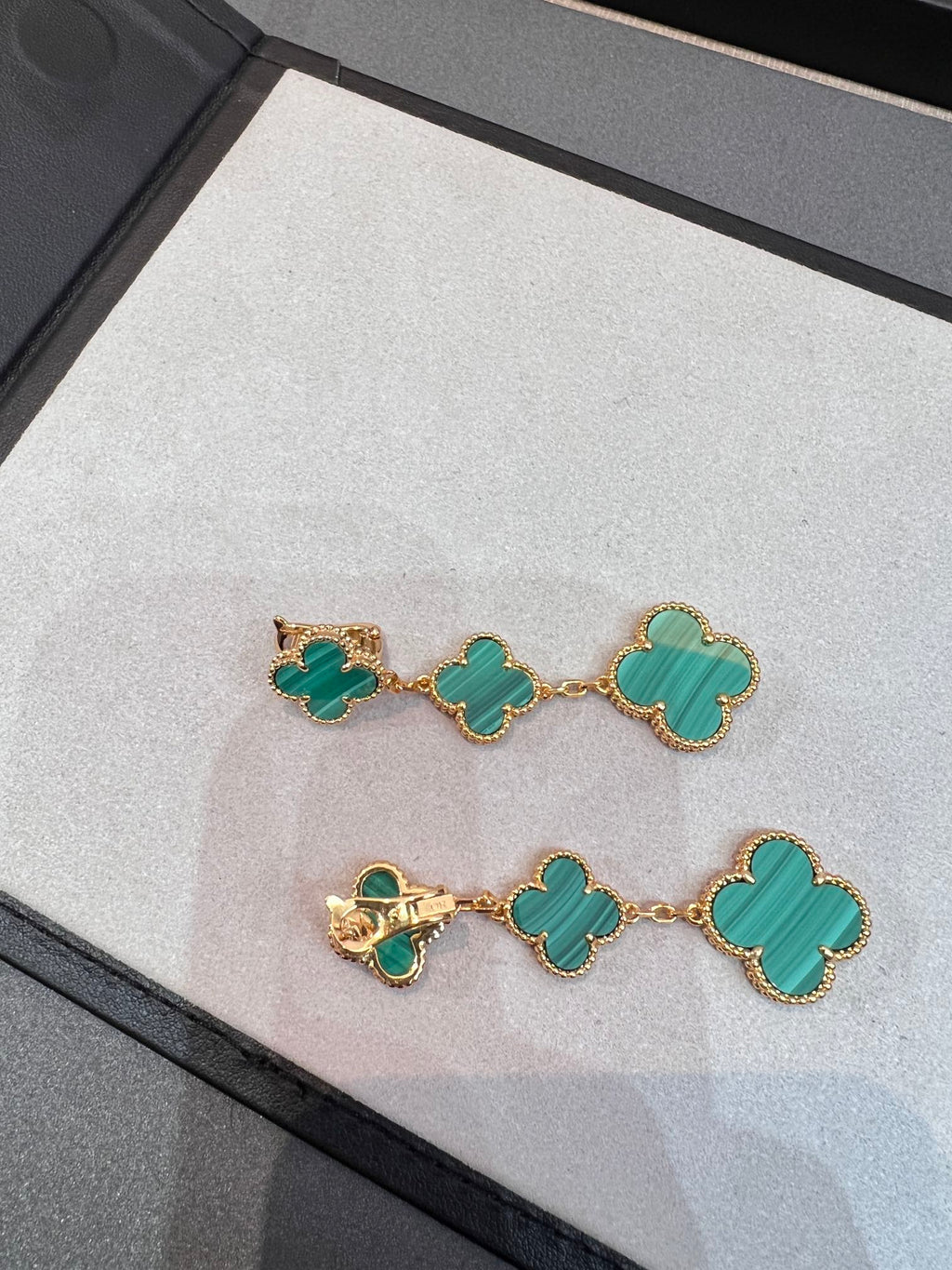 ¡®Twinkle jewelry¡¯CLOVER MALACHITE 3 MOTIFS GOLD