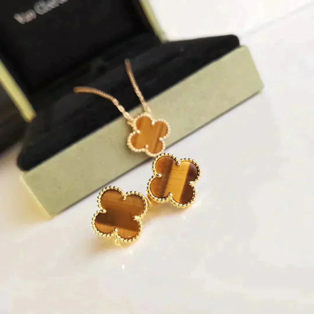 ¡®Twinkle jewelry¡¯CLOVER MEDIUM 1 MOTIFS TIGER EYE EARRINGS