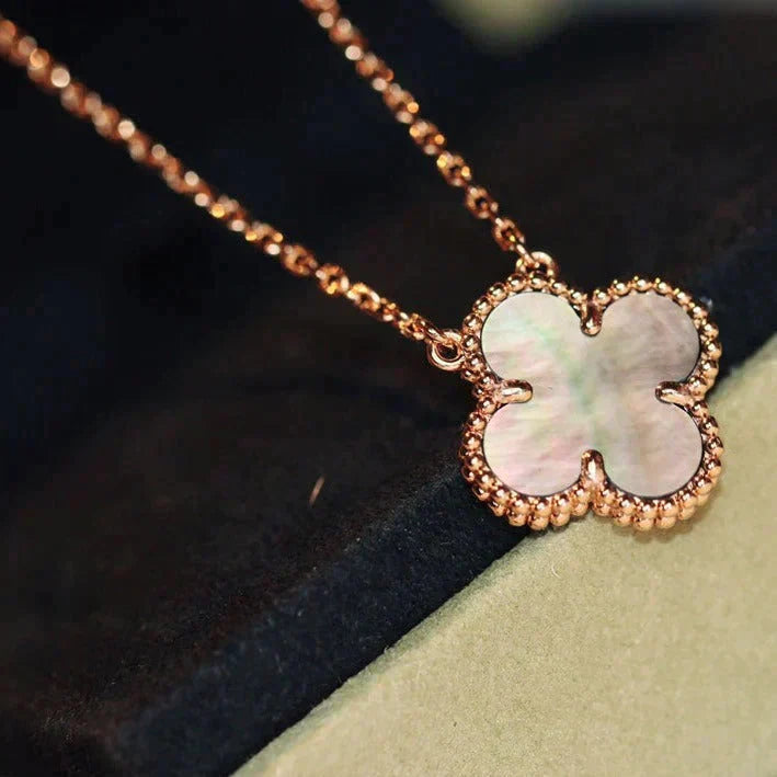 ¡®Twinkle jewelry¡¯CLOVER 15MM  GRAY MOTHER OF PEARL NECKLACE