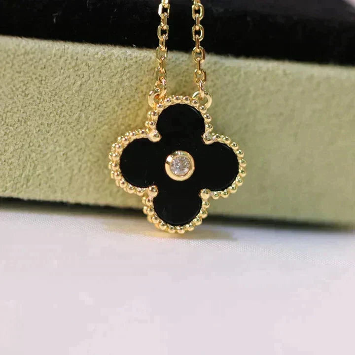 ¡®Twinkle jewelry¡¯CLOVER 15MM DIAMOND ONYX NECKLACE
