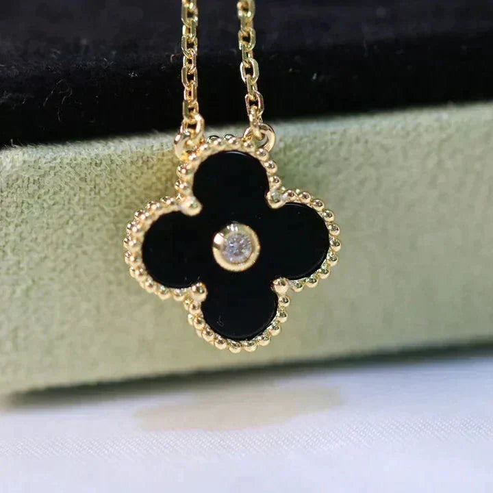 ¡®Twinkle jewelry¡¯CLOVER 15MM DIAMOND ONYX NECKLACE