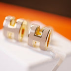 ¡®Twinkle jewelry¡¯MINI POP H GOLD EARRINGS GREY