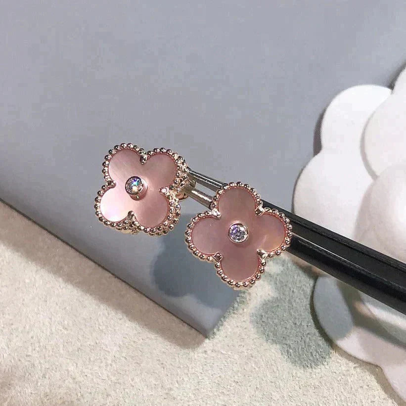 ¡®Twinkle jewelry¡¯CLOVER MEDIUM 1 MOTIFS  PINK MOP DIAMOND EARRINGS