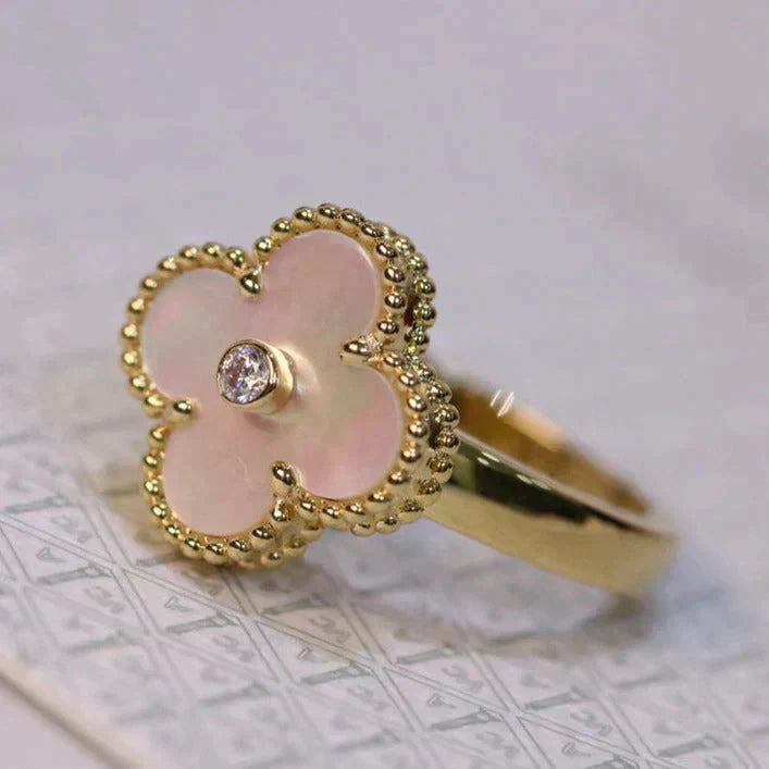 ¡®Twinkle jewelry¡¯CLOVER PINK MOP RING GOLD DIAMOND