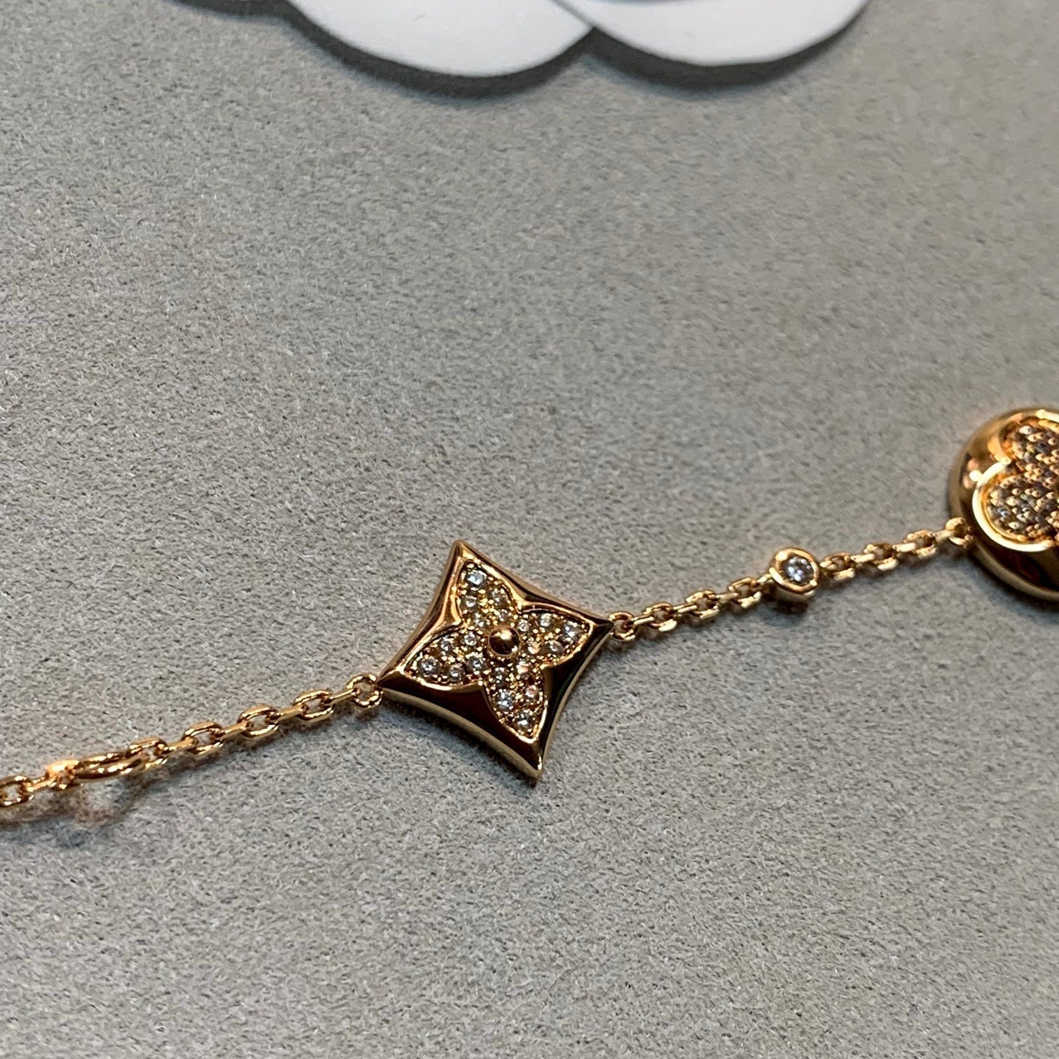 ¡®Twinkle jewelry¡¯STAR AND SUN 4 MOTIFS GOLD DIAMONDS BRACELET