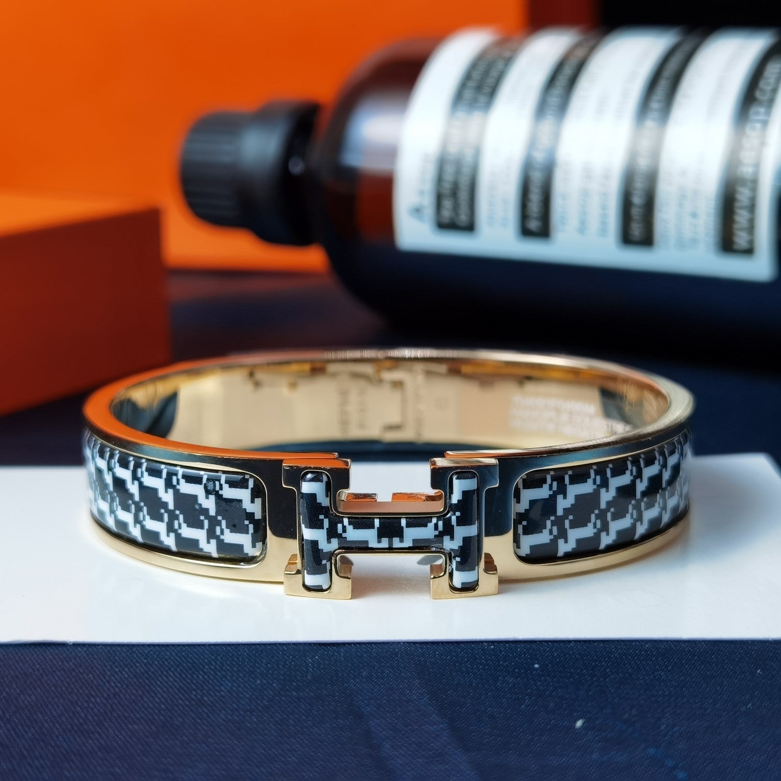 ¡®Twinkle jewelry¡¯H HORSE BRACELET 12MM