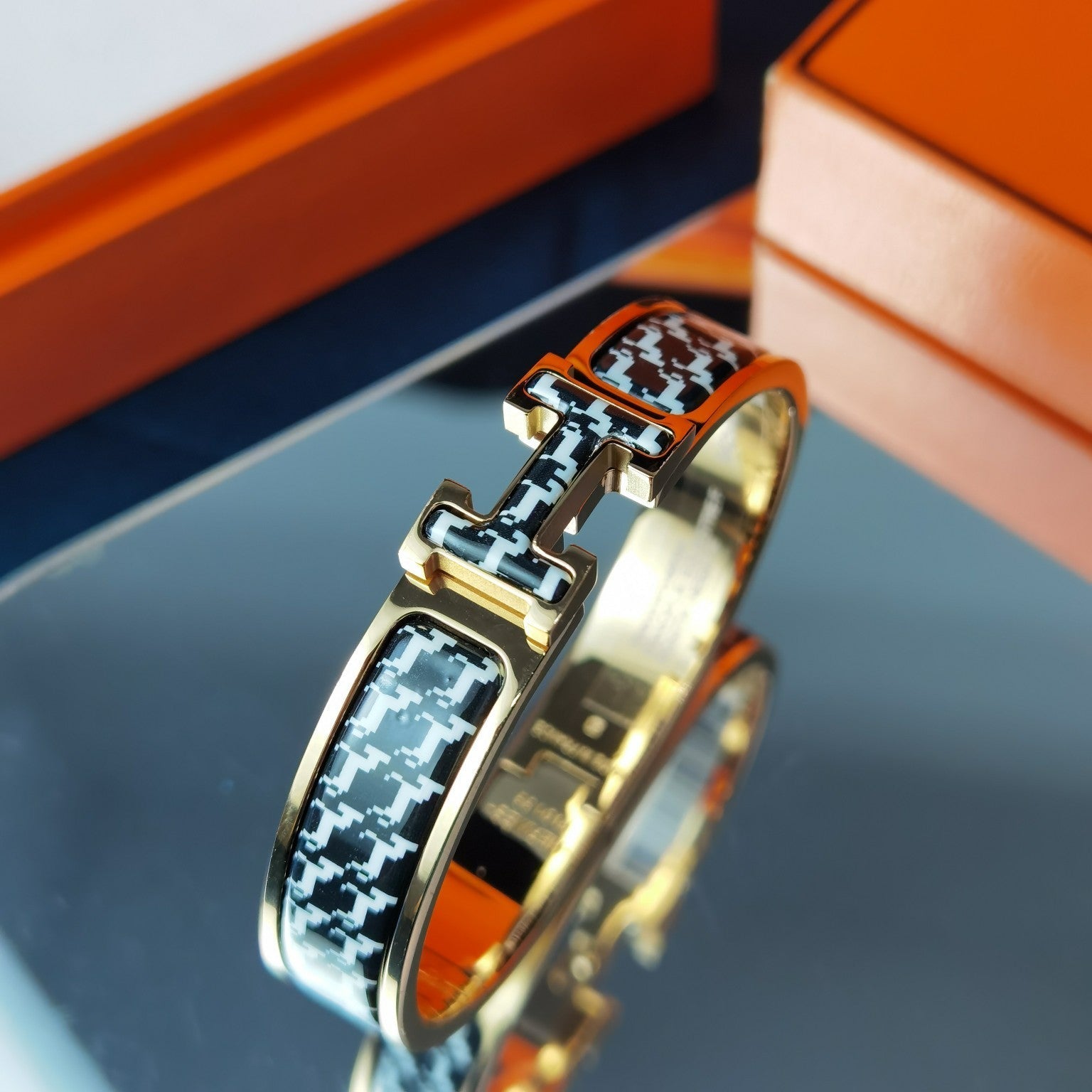 ¡®Twinkle jewelry¡¯H HORSE BRACELET 12MM