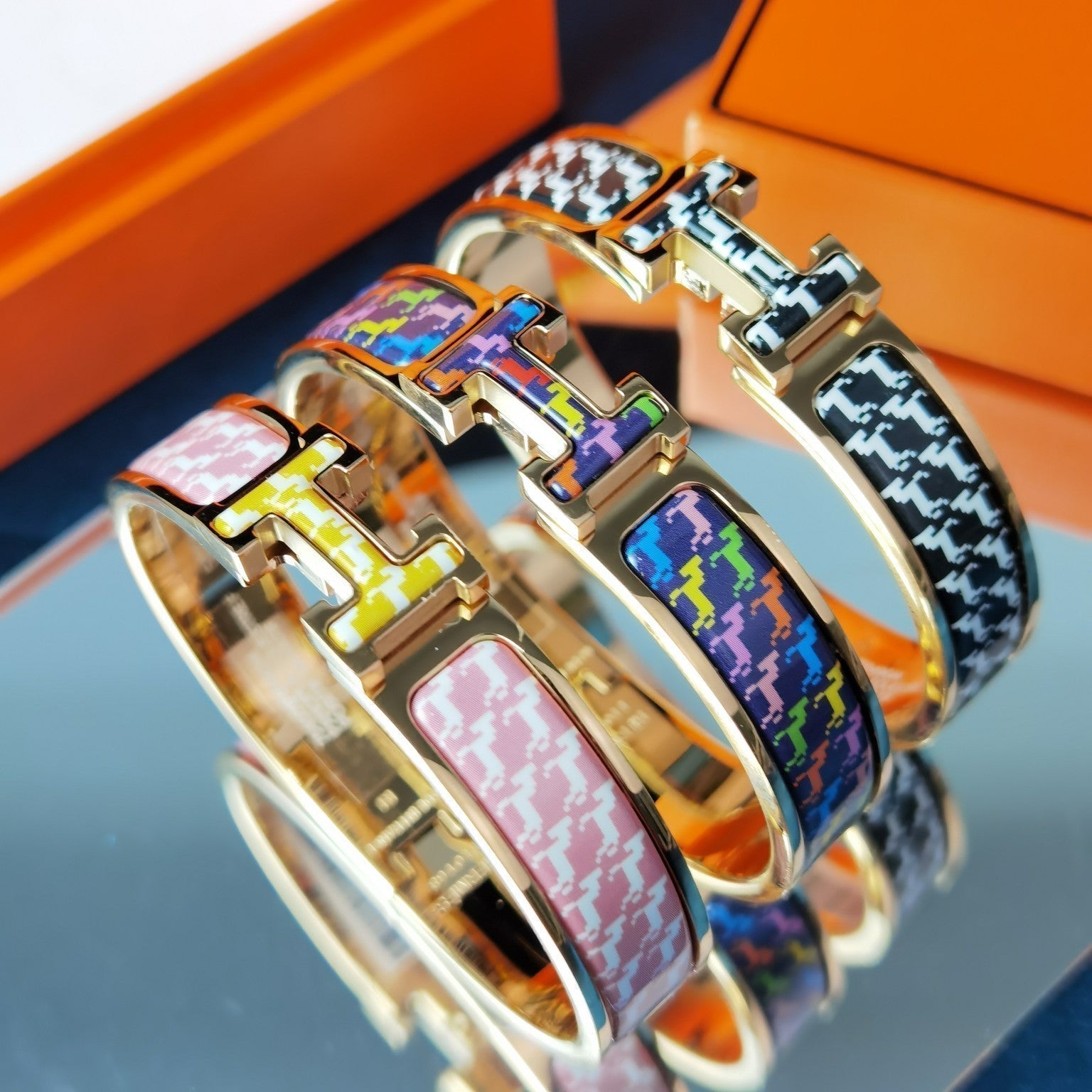 ¡®Twinkle jewelry¡¯H HORSE BRACELET 12MM