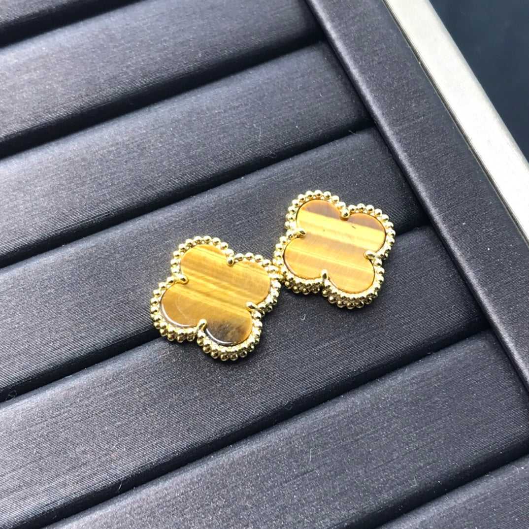 ¡®Twinkle jewelry¡¯CLOVER MEDIUM 1 MOTIFS TIGER EYE EARRINGS