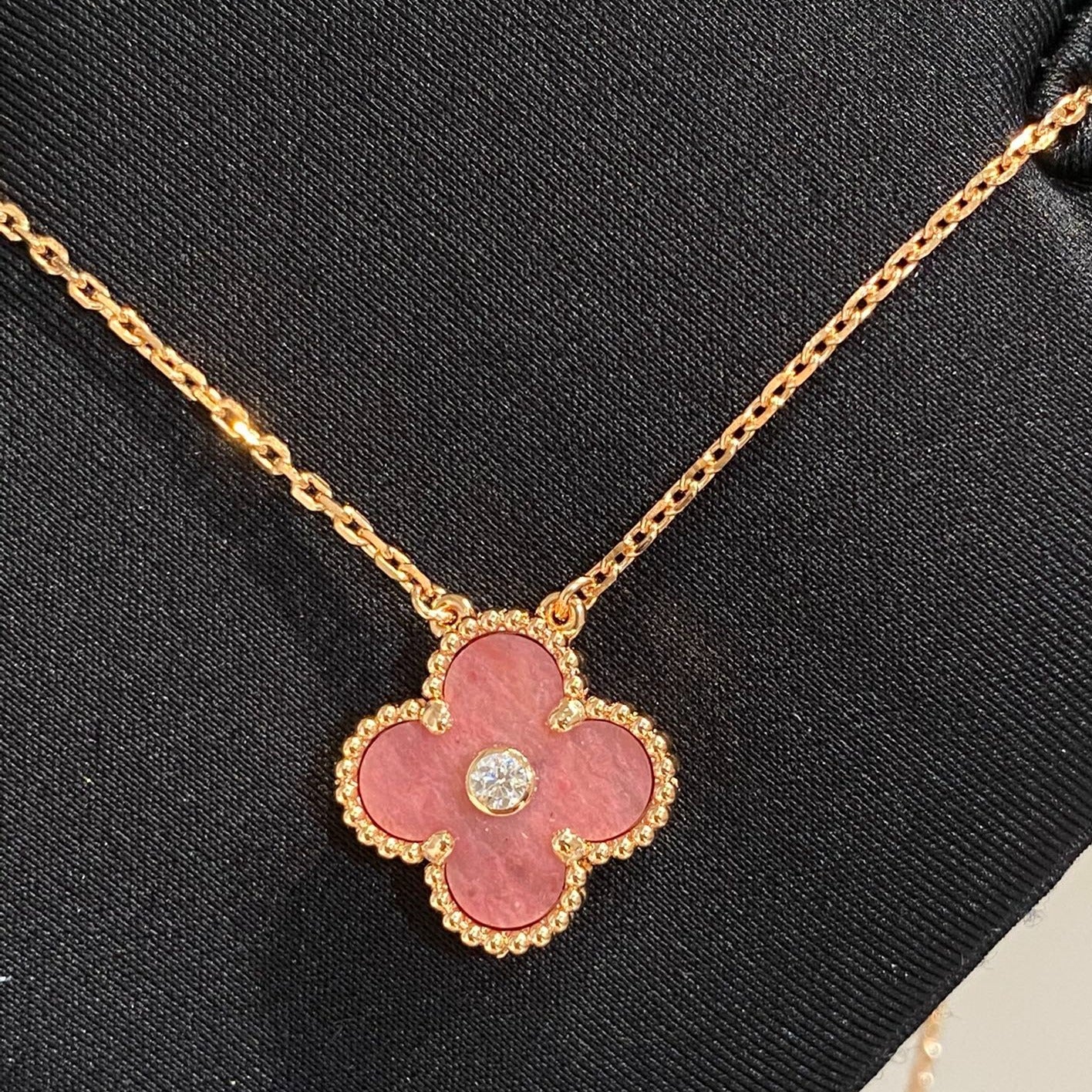 ¡®Twinkle jewelry¡¯CLOVER 15MM DIAMOND RHODONITE NECKLACE