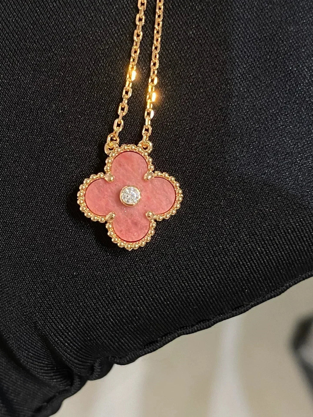 ¡®Twinkle jewelry¡¯CLOVER 15MM DIAMOND RHODONITE NECKLACE