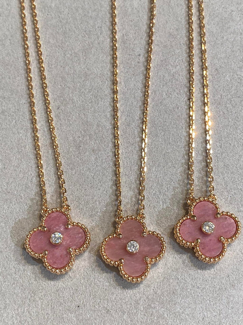 ¡®Twinkle jewelry¡¯CLOVER 15MM DIAMOND RHODONITE NECKLACE