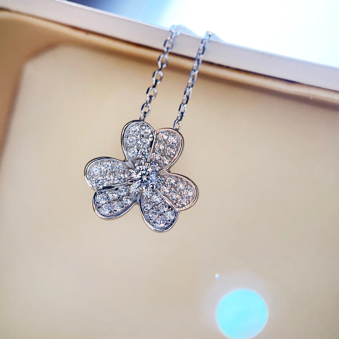 ¡®Twinkle jewelry¡¯CLOVER DIAMOND NECKLACE SILVER