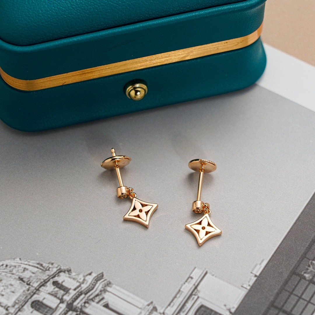 ¡®Twinkle jewelry¡¯STAR EARRINGS GOLD