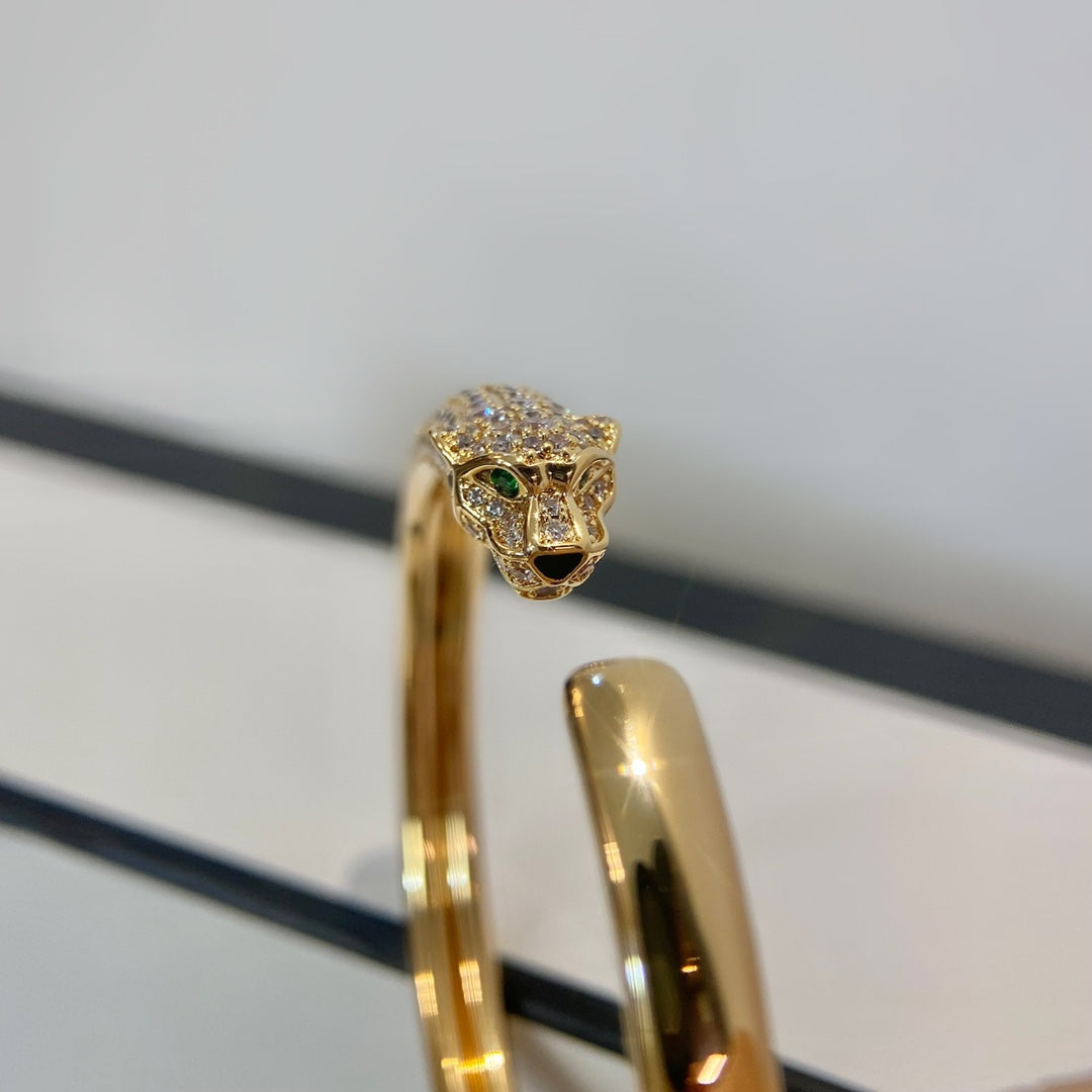 ¡®Twinkle jewelry¡¯PANTHERE GOLD DIAMOND OPEN BRACELET