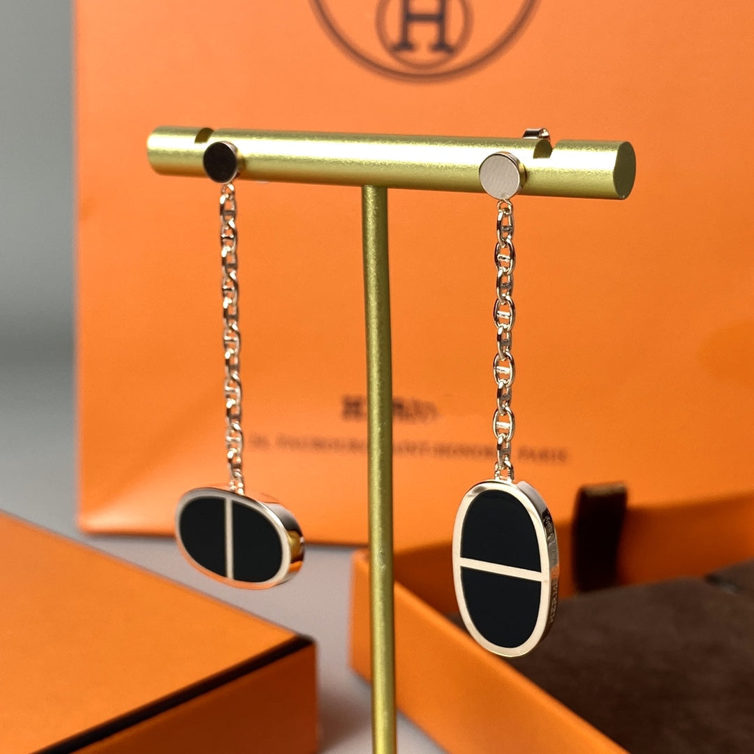¡®Twinkle jewelry¡¯CHAINE VERSO BLACK CERAMIC EARRINGS