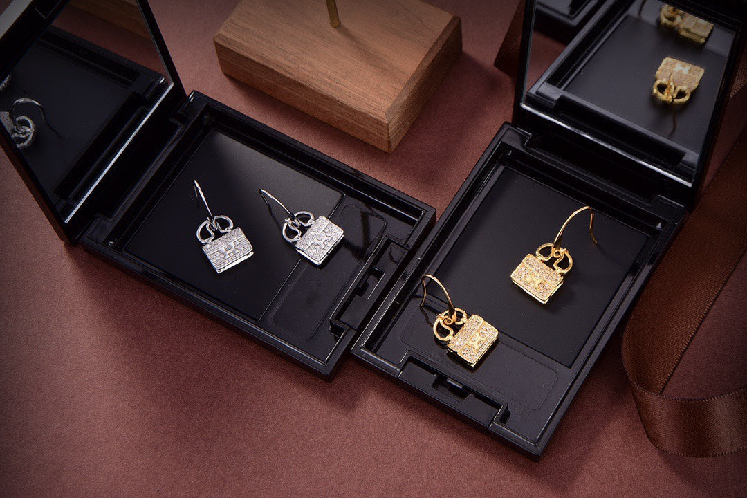 ¡®Twinkle jewelry¡¯KELLY DIAMOND EARRINGS