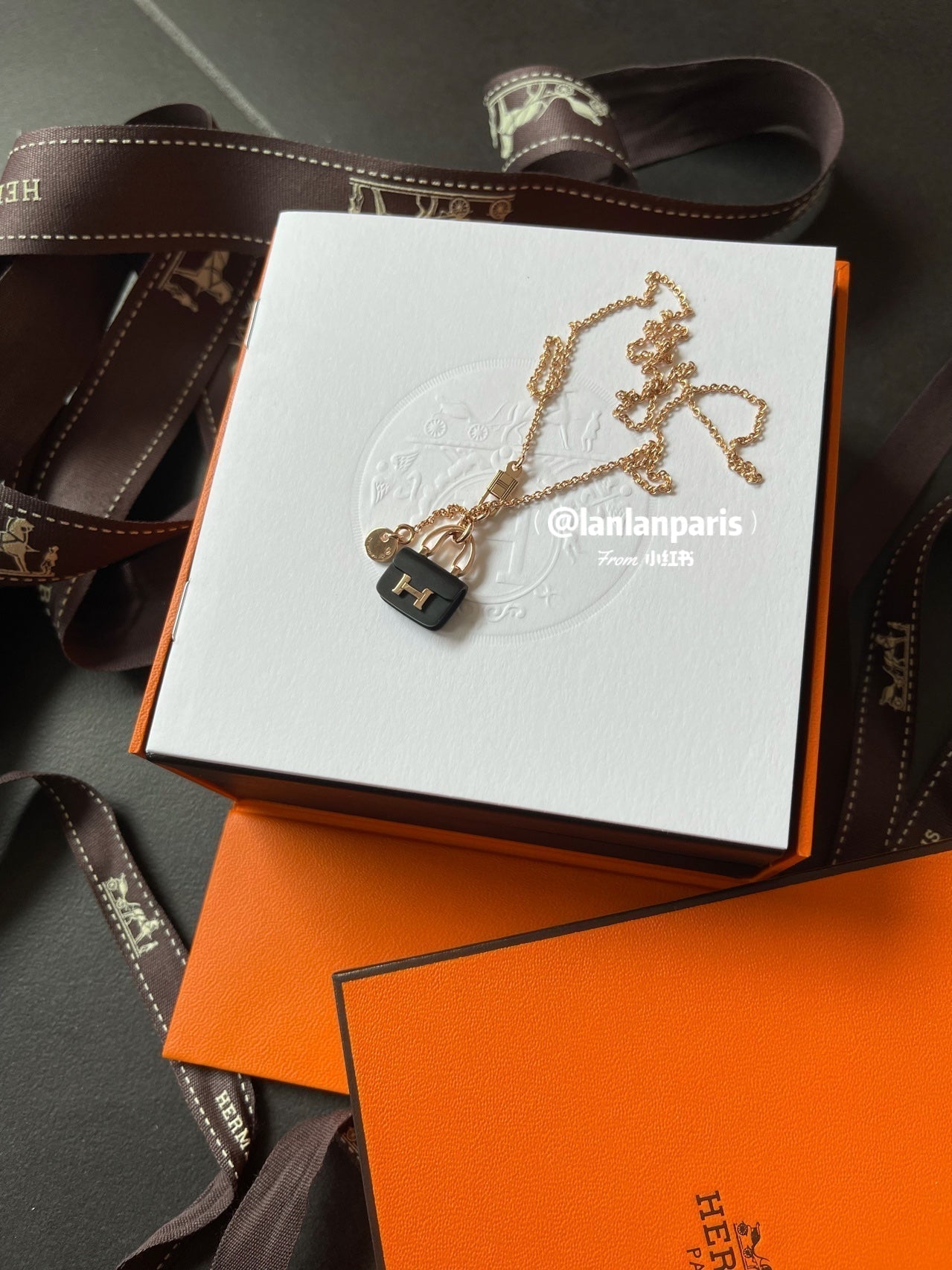 ¡®Twinkle jewelry¡¯CONSTANCE BLACK PEDANT PINK GOLD NECKLACE