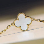 ¡®Twinkle jewelry¡¯CLOVER 20 MOTIFS WHITE MOP NECKLACE