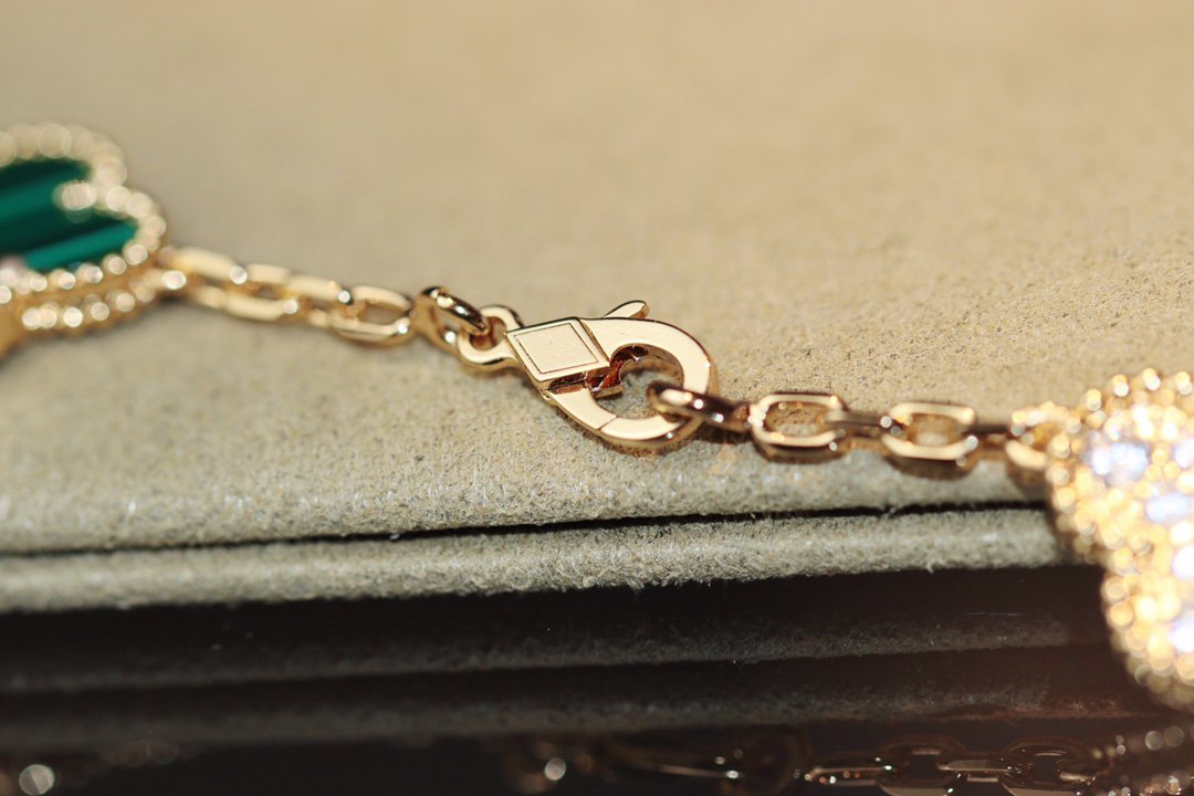 ¡®Twinkle jewelry¡¯CLOVER 20 MOTIFS ONYX ROSE GOLD