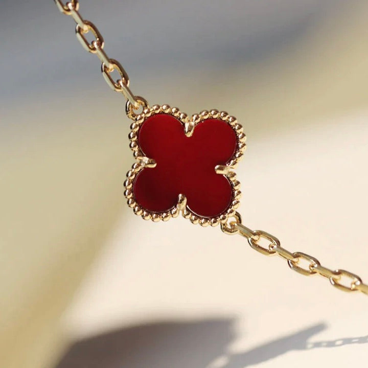 ¡®Twinkle jewelry¡¯CLOVER 20 MOTIFS CARNELIAN NECKLACE