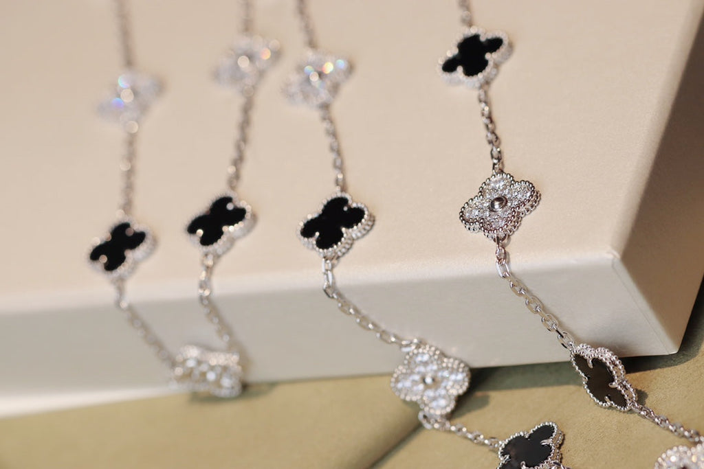 ¡®Twinkle jewelry¡¯CLOVER 20 MOTIFS ONYX DIAMOND SILVER