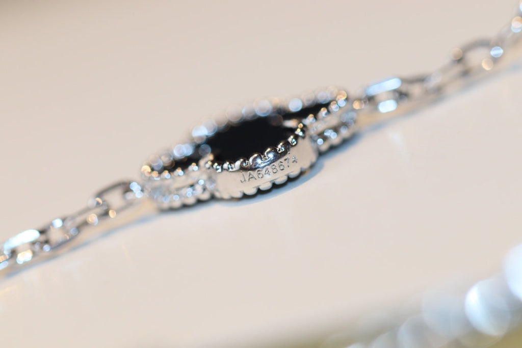 ¡®Twinkle jewelry¡¯CLOVER 20 MOTIFS ONYX DIAMOND SILVER