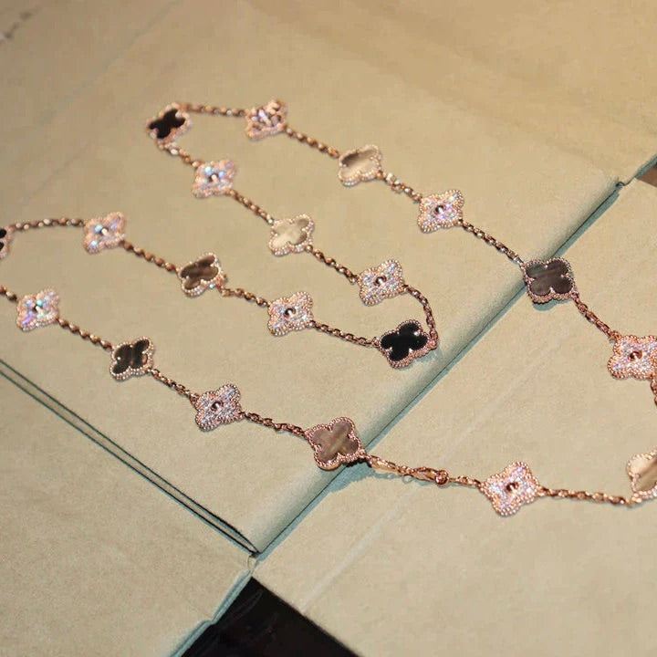 ¡®Twinkle jewelry¡¯CLOVER 20 MOTIFS DARK MOP DIAMOND  NECKLACE
