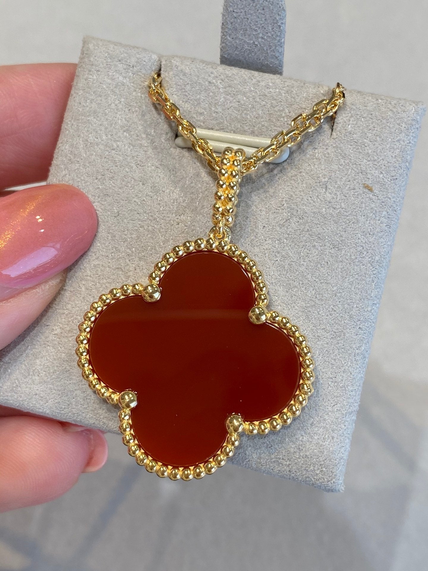 ¡®Twinkle jewelry¡¯CLOVER 25MM NECKLACE GOLD CARNELIAN