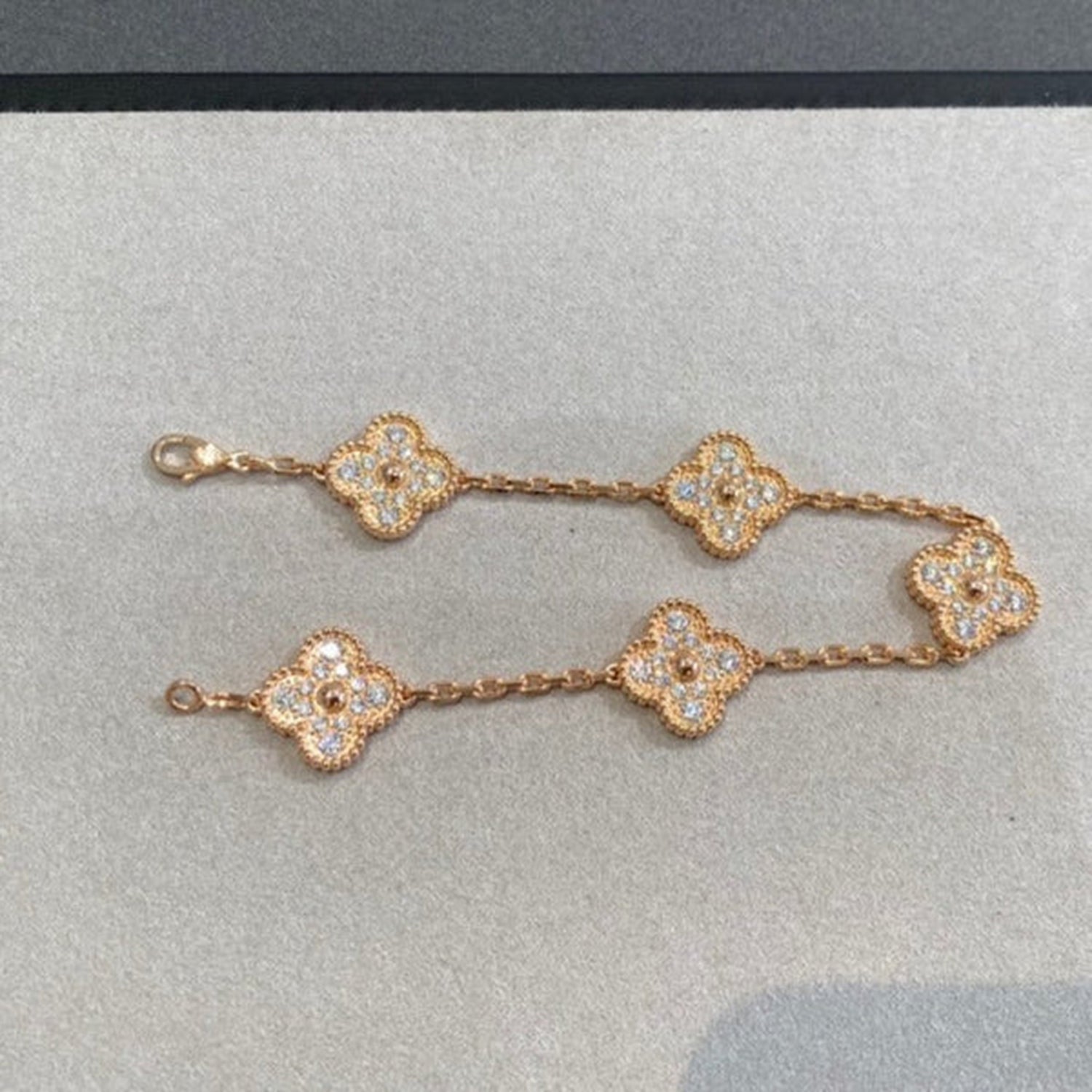 [Twinkle jewelry] New  CLOVER 5 MOTIF FULL DIAMOND BRACELET COLLECTION