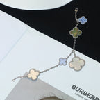 ¡®Twinkle jewelry¡¯CLOVER BRACELET 5 MOTIFS MOP CHALCEDONY SILVER