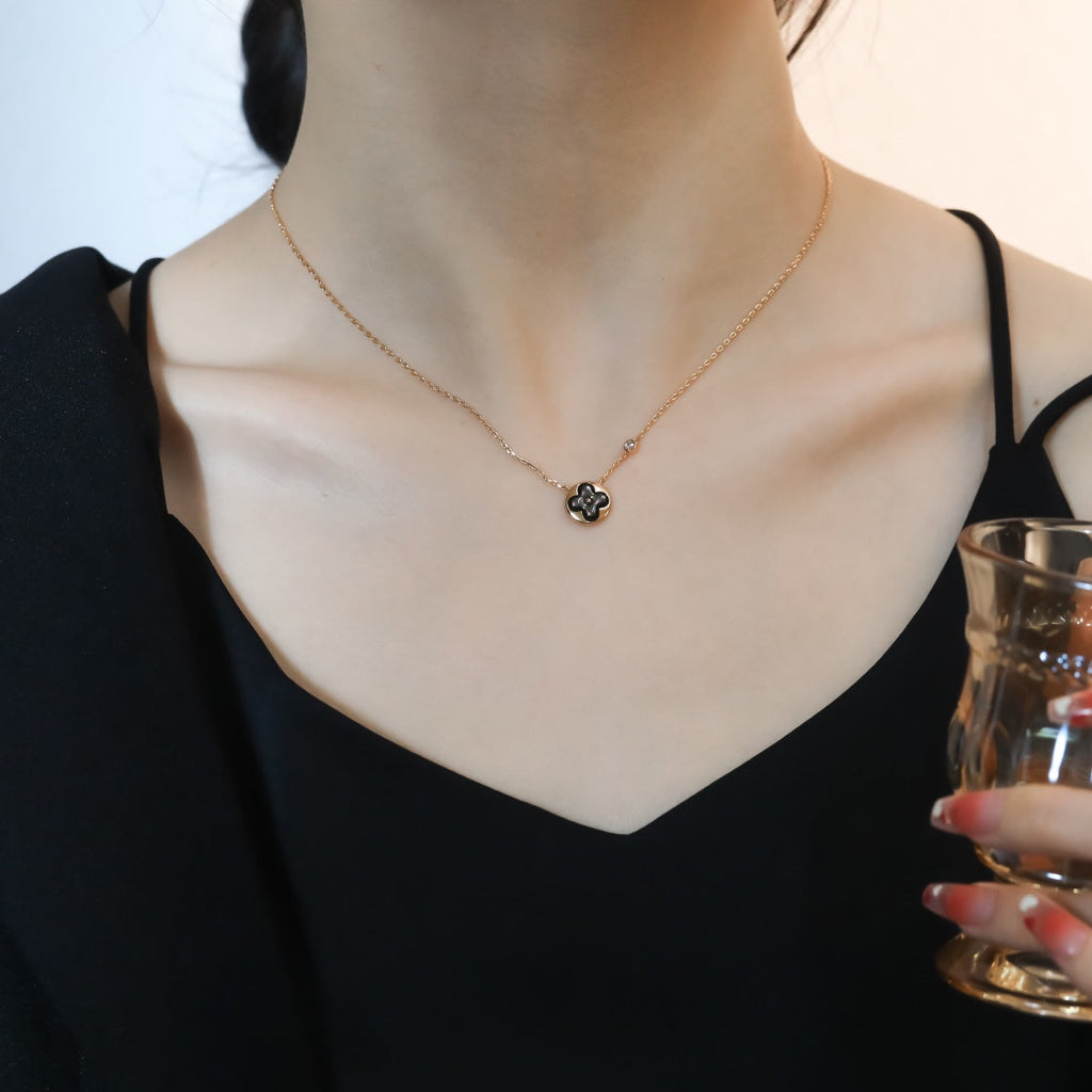 ¡®Twinkle jewelry¡¯SUN PEDANT PINK GOLD 1 DIAMOND NECKLACE