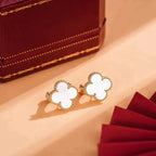 ¡®Twinkle jewelry¡¯CLOVER MEDIUM 1 MOTIFS  WHITE MOP STUD EARRINGS