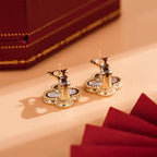 ¡®Twinkle jewelry¡¯CLOVER MEDIUM 1 MOTIFS  WHITE MOP STUD EARRINGS
