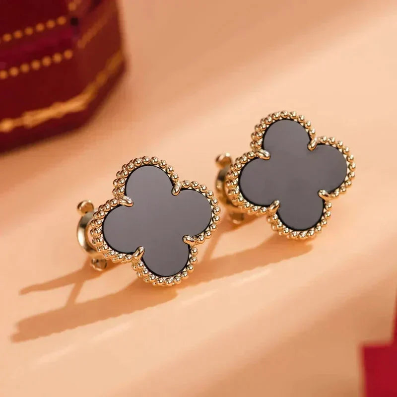 ¡®Twinkle jewelry¡¯CLOVER MEDIUM 1 MOTIFS  ONYX STUD EARRINGS
