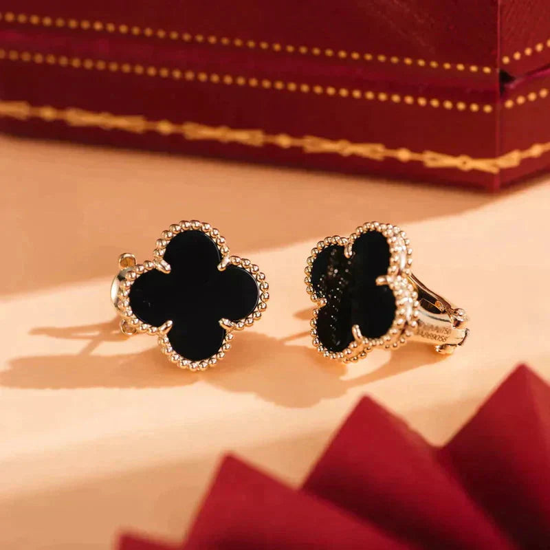 ¡®Twinkle jewelry¡¯CLOVER MEDIUM 1 MOTIFS  ONYX STUD EARRINGS