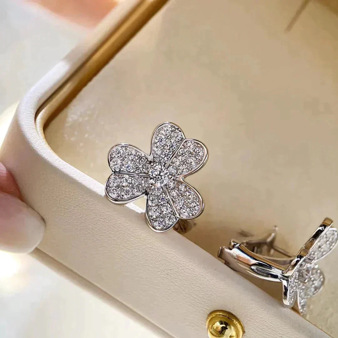 ¡®Twinkle jewelry¡¯CLOVER COMOS DIAMOND EARRINGS SILVER